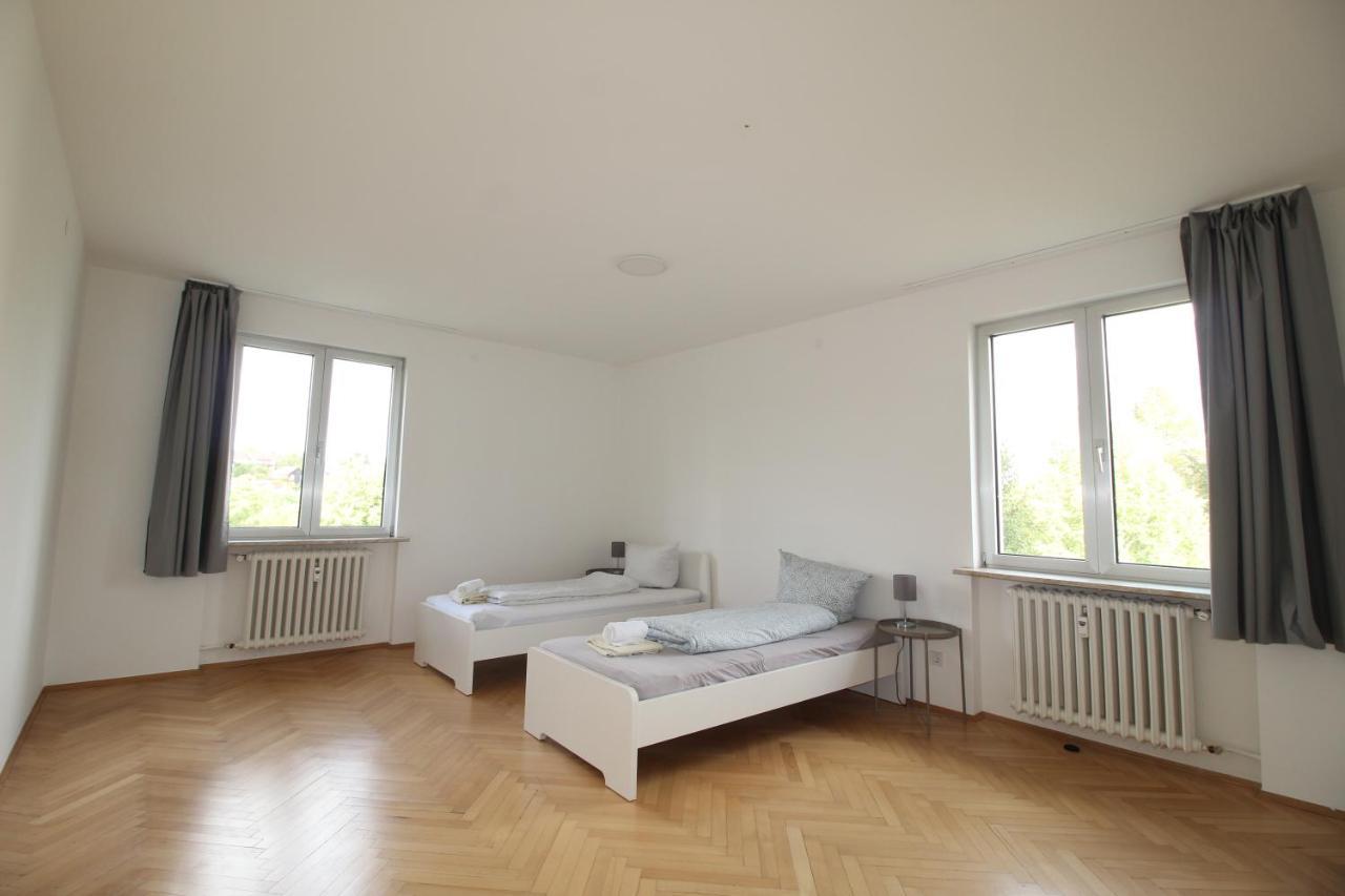 Apartmenthaus Kitzingen - Grosszuegige Wohnungen Fuer Je 6 Personen Mit Balkon Ngoại thất bức ảnh