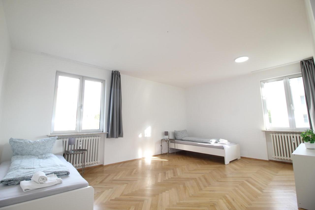Apartmenthaus Kitzingen - Grosszuegige Wohnungen Fuer Je 6 Personen Mit Balkon Ngoại thất bức ảnh